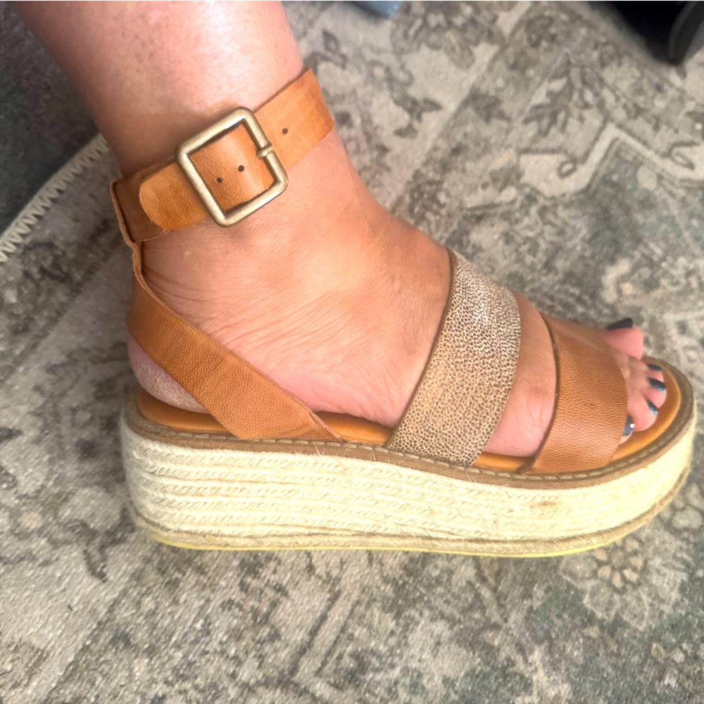 DIBA•True Espadrille style sandals in tan
